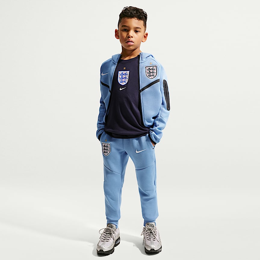 England x Palace Older Kids' Short-Sleeve Football Top. Nike IL